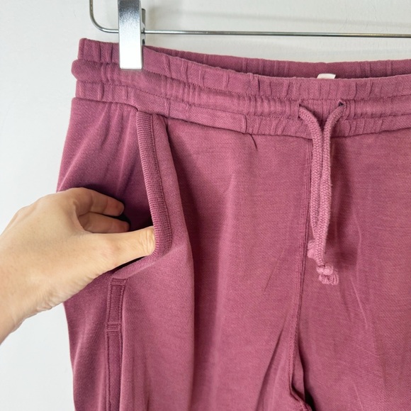 Free People Maroon Soft Jogger Pants Size Medium - Picture 5 of 5